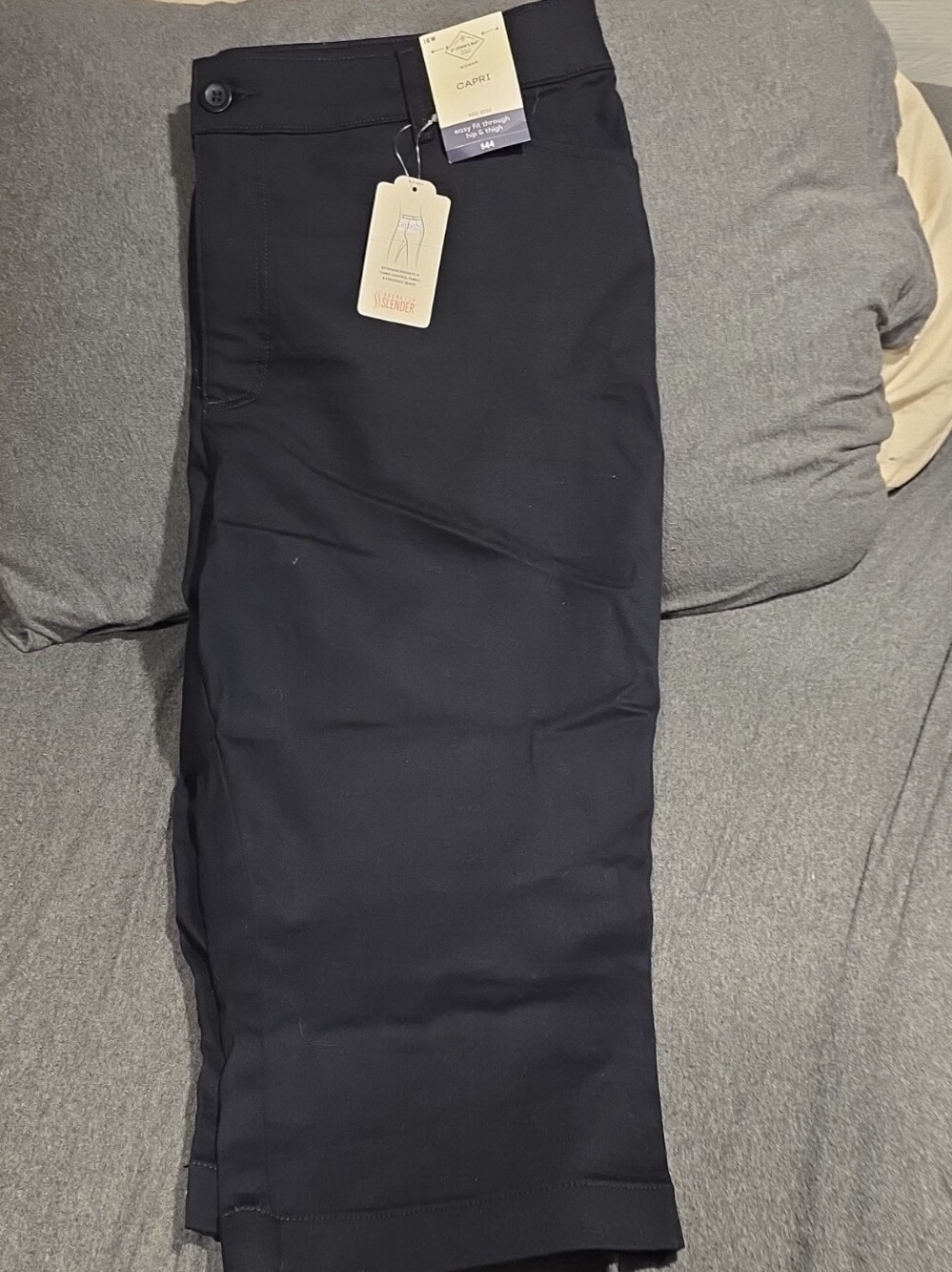 Woman Black Capri Pants - Stretch Comfort